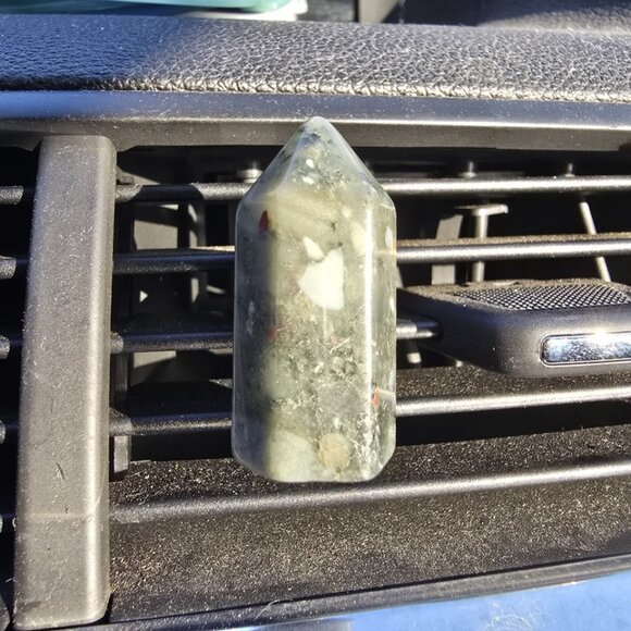 African Bloodstone Crystal Tower Vent Clip - Picture 1 of 4